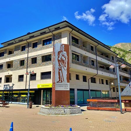Areny, Canillo Centro, En Frente Del Telecabina De Grandvalira Exterior photo