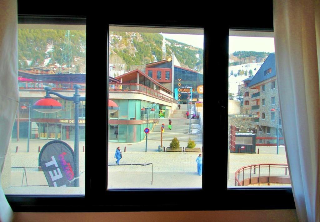 Areny, Canillo Centro, En Frente Del Telecabina De Grandvalira Exterior photo